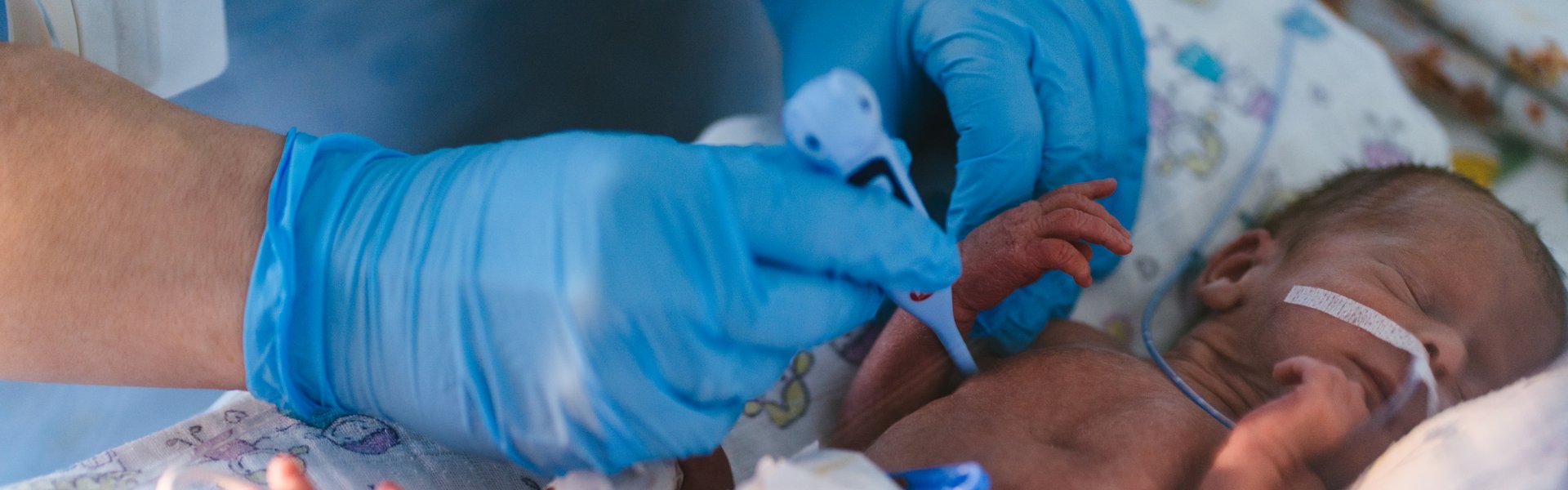 Urgencias neonatales inmediatas: evaluación y estabilización inicial